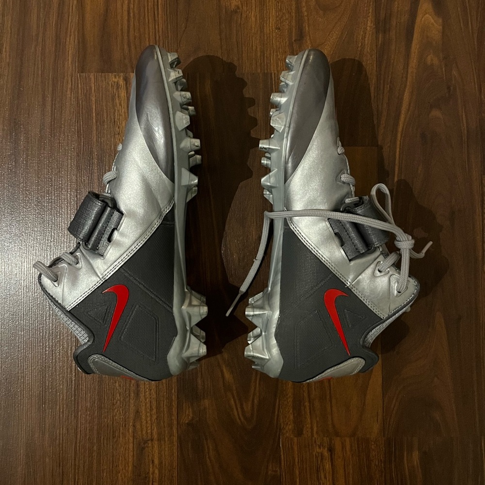 Nike Silver and Gray Football cleats